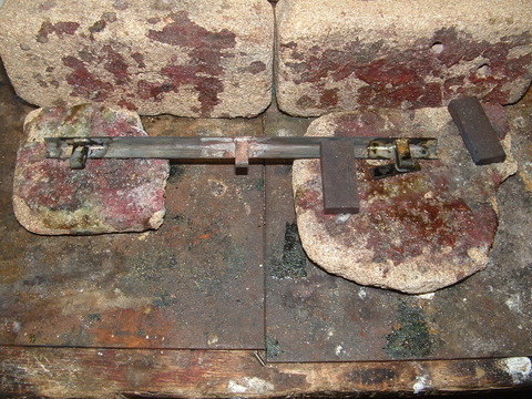 End_Door_Hinges_01-resize.JPG